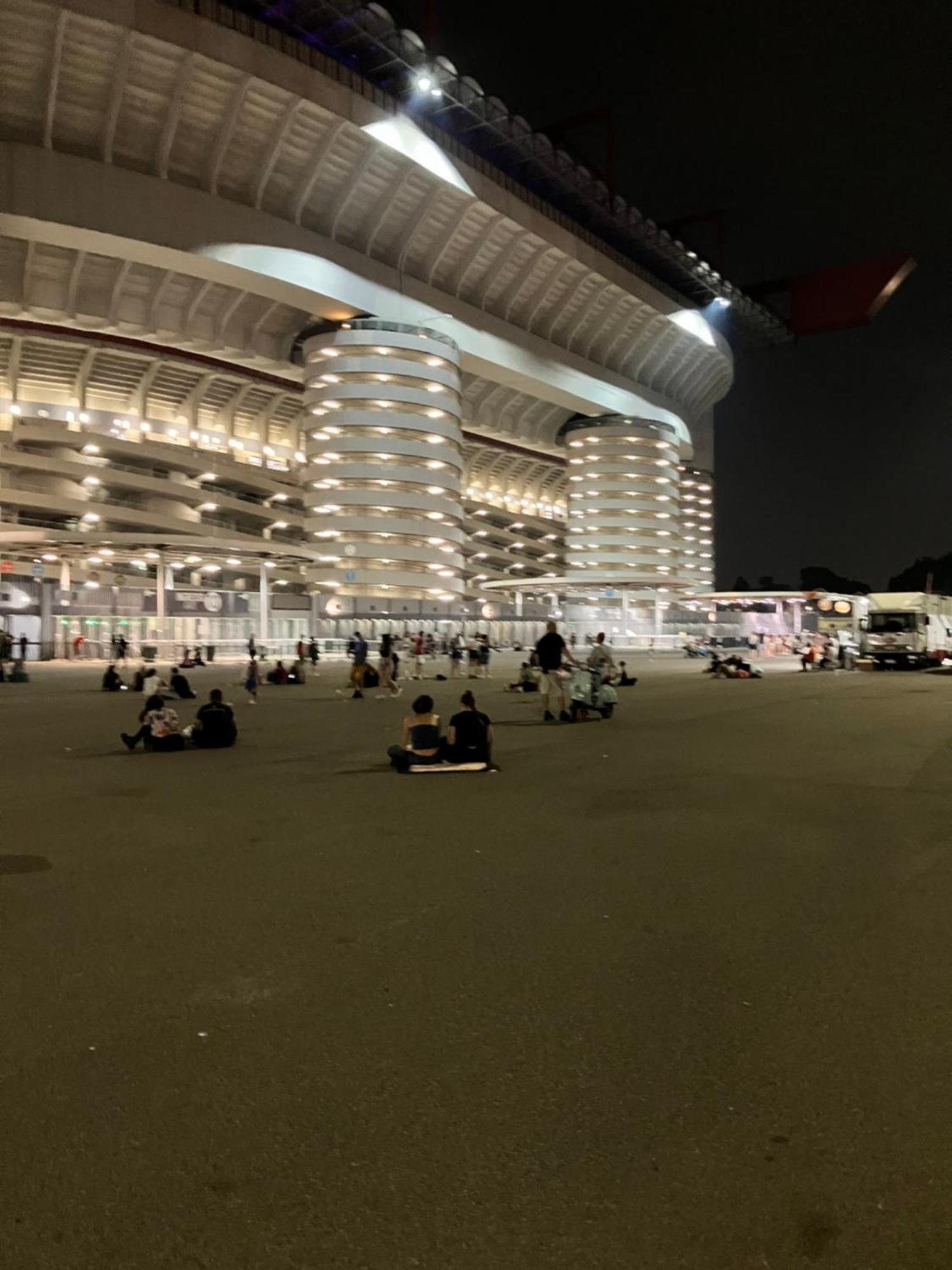 Guest House Sansiro Fiera ميلان المظهر الخارجي الصورة